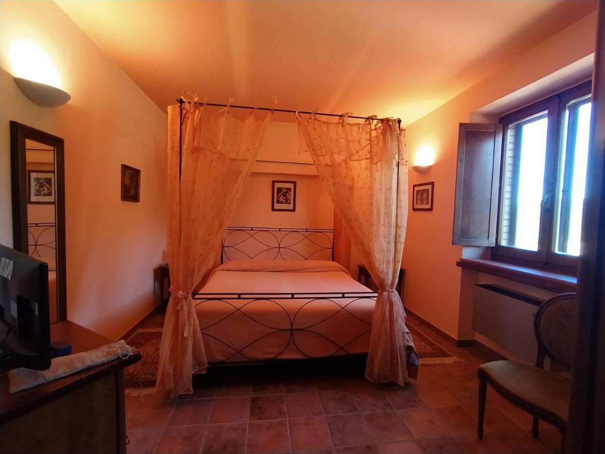 Il Colombaio Agriturismo Montegabbione Buitenkant foto