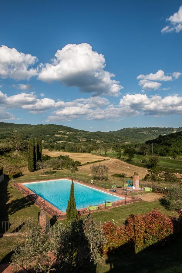 Il Colombaio Agriturismo Montegabbione Buitenkant foto