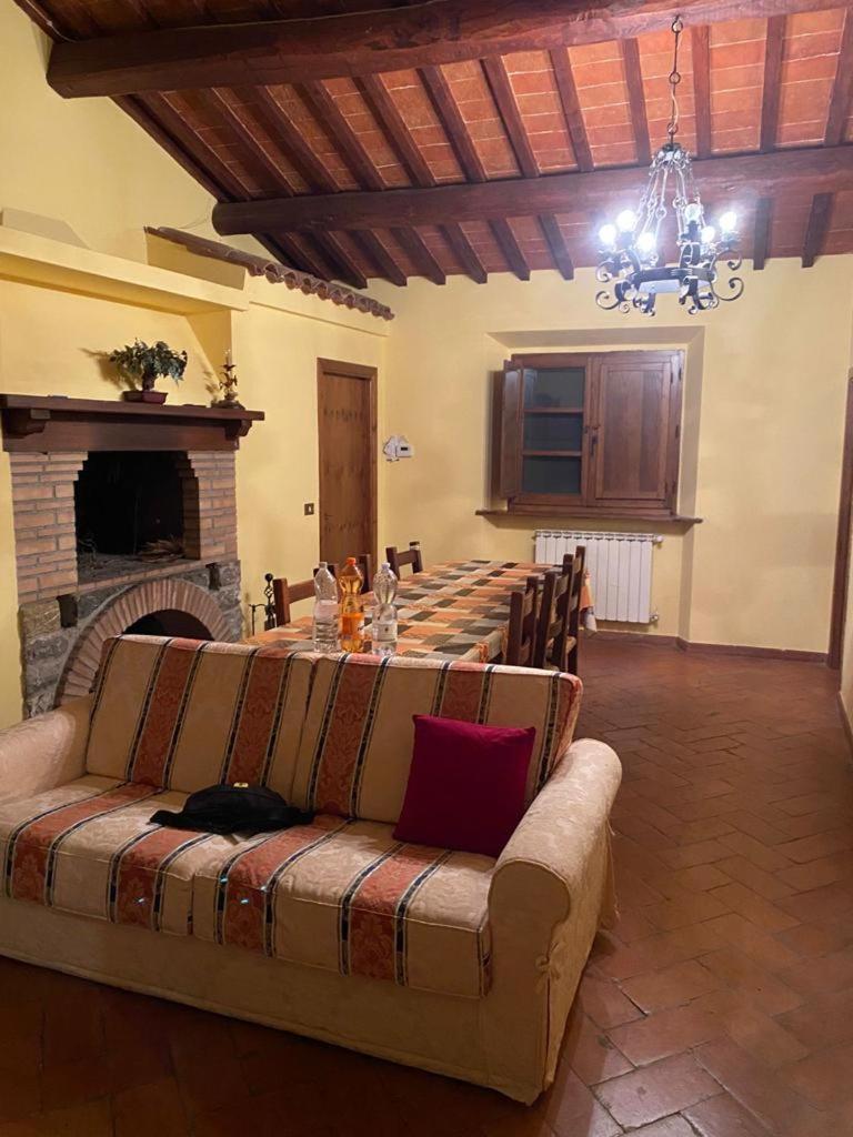 Il Colombaio Agriturismo Montegabbione Buitenkant foto