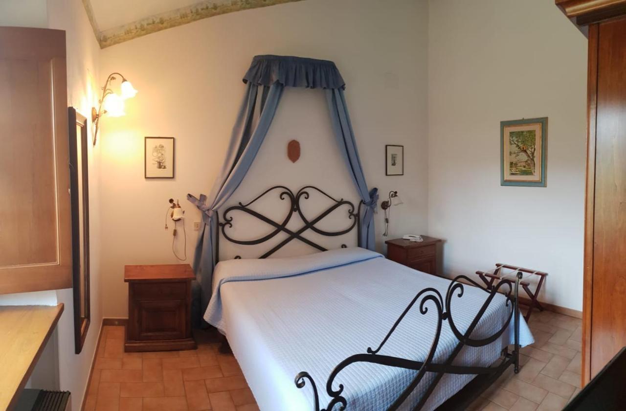 Il Colombaio Agriturismo Montegabbione Buitenkant foto